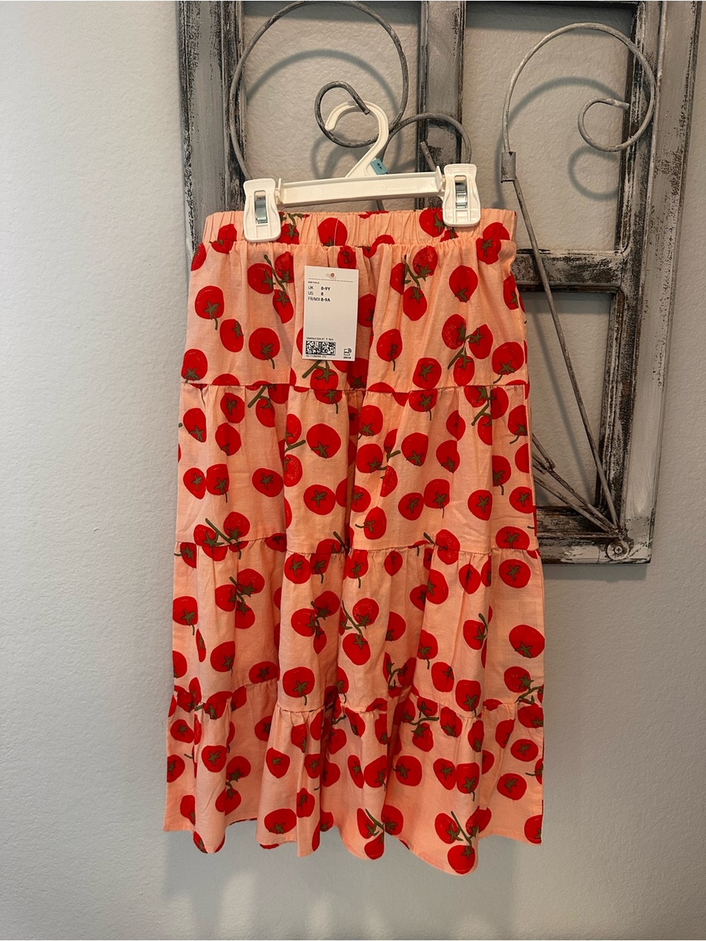 H&M Peach Red Tomato-Print Tiered Midi Skirt